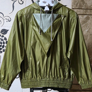 디올스포츠 정품 후드&치마 셋업 판매합니다