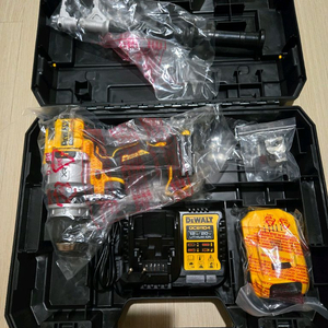 디월트 dcd1007 + 충전기 + 파워스택 3.5 새