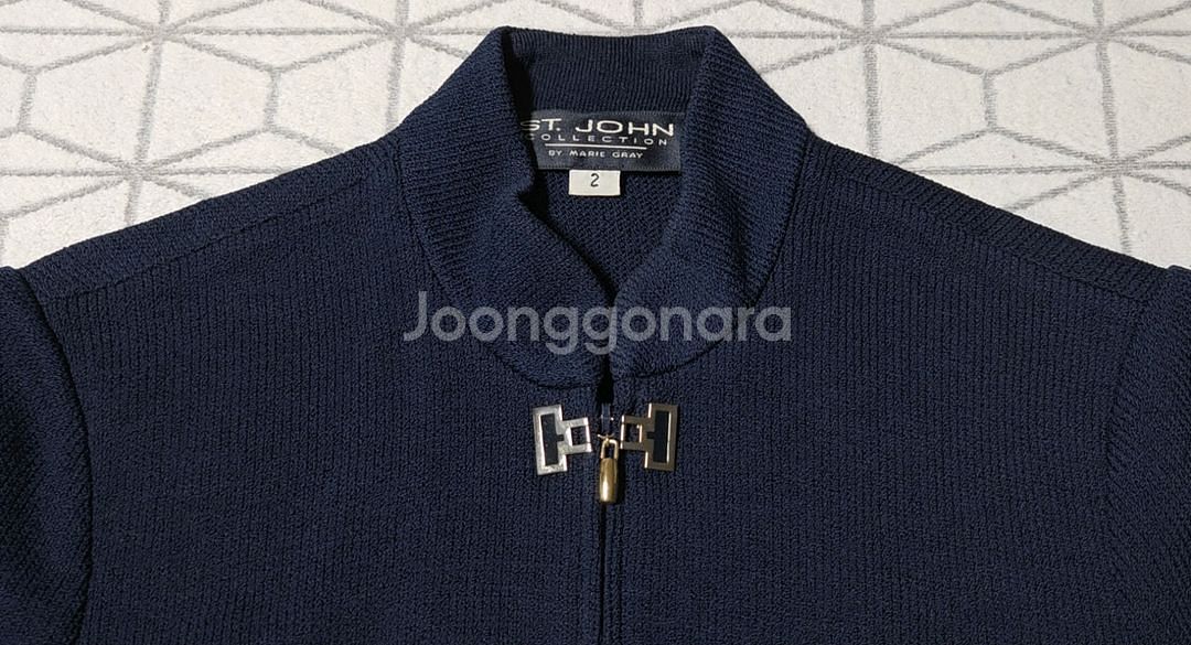 ST.JONH 정품 니트가디건 판매합니다--0