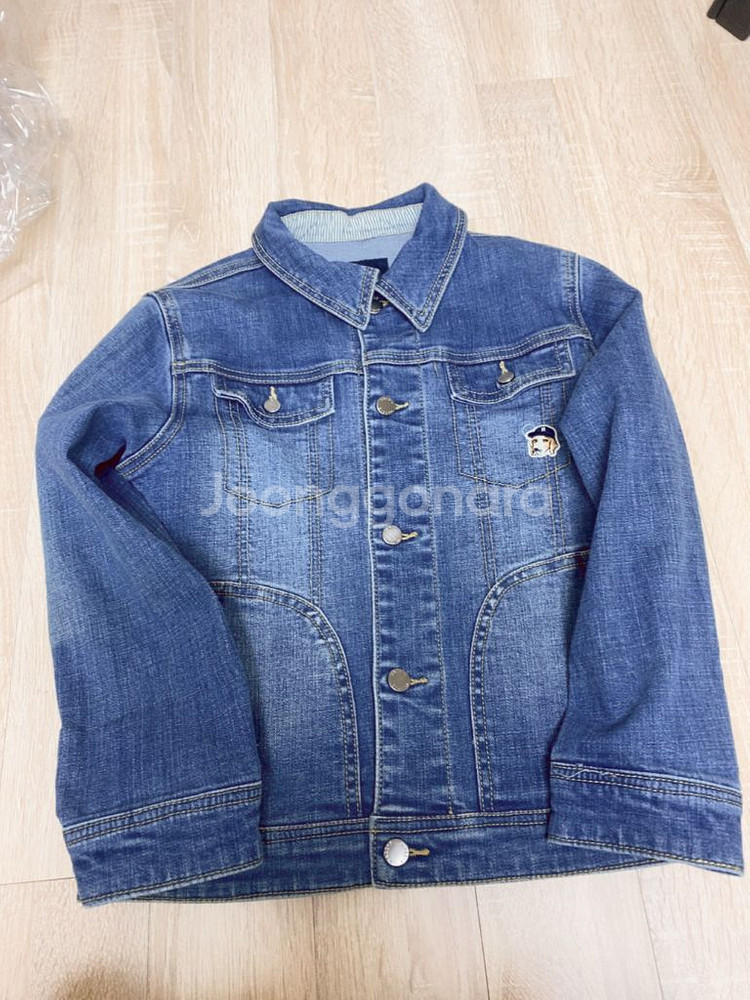 헤지스 키즈 아우터 130사이즈(청자켓,트렌치,퀄팅자켓--0