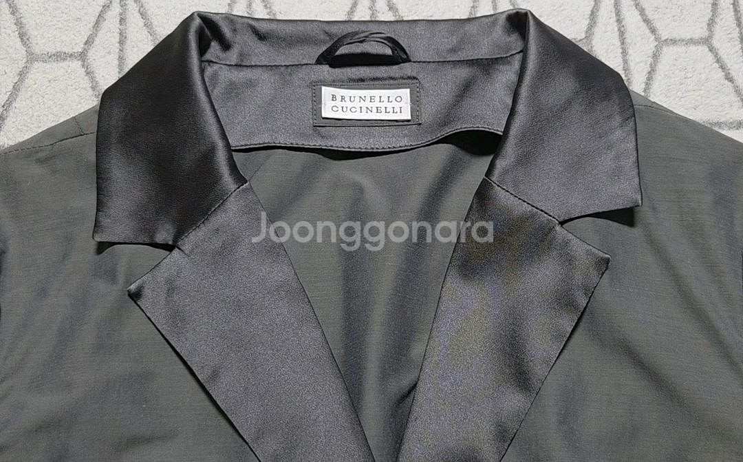 브루넬로쿠치넬리 정품 집업 판매합니다--0