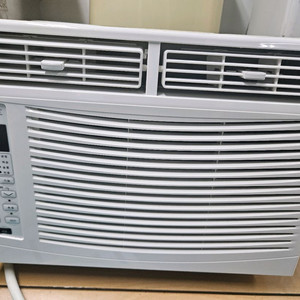 쿠오레 창문형 에어컨 CWA-61E 리모컨 포함