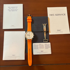 IWC 포르투기즈 블루핸즈 크로노그래프 시계
