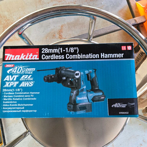 마끼다 40v 로터리해머드릴 미개봉 새상품 hr002g