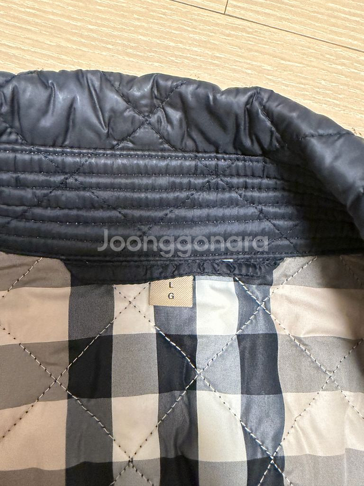버버리 퀼팅 자켓(L) 66반~77 사이즈--7