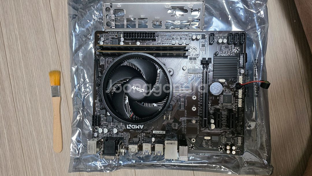 amd rx6600xt 삽니다.--0