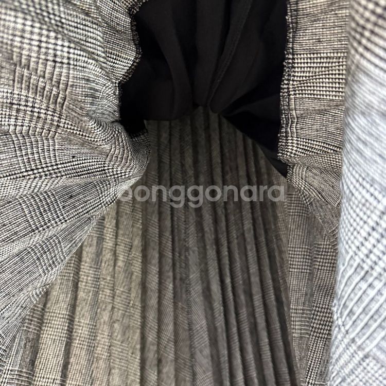 허리 고무밴딩 벨벳 체크패턴 롱스커트--1