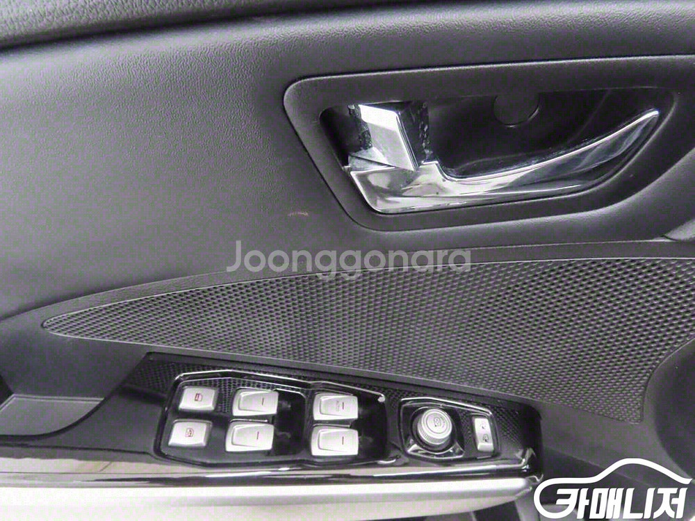 [KG모빌리티(쌍용) ]티볼리 가솔린 2WD 1.6 L--8