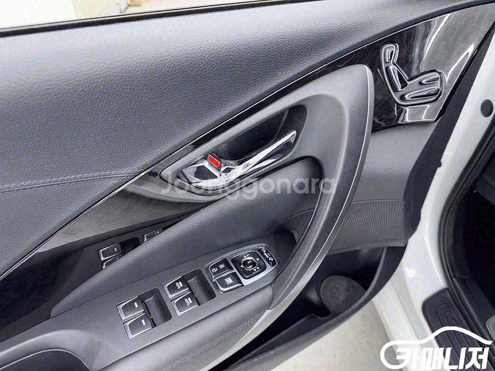 [현대]그랜저 HG HG240 MODERN (5인승)--8