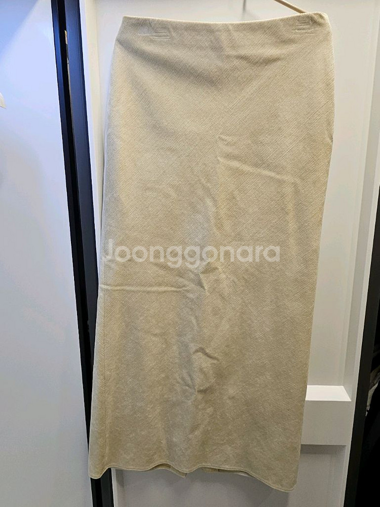 더캐시미어 코듀로이 스커트--1