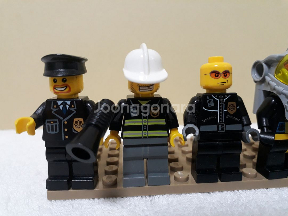 올드레고 피규어6개--2