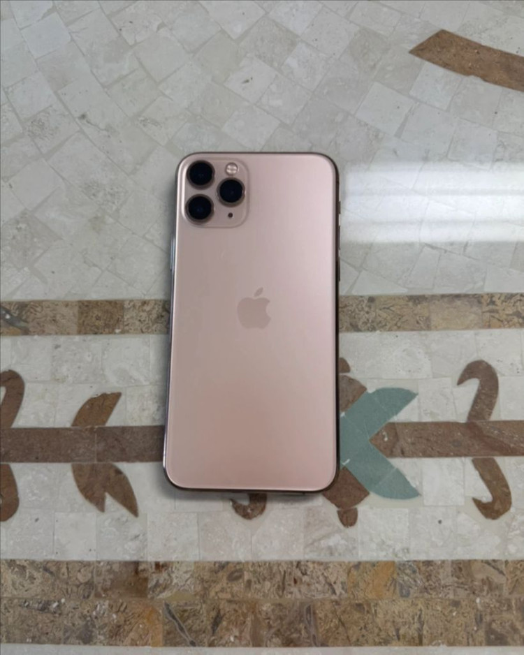 아이폰 11 Pro 256g 골드색상 판매합니다. 이미지