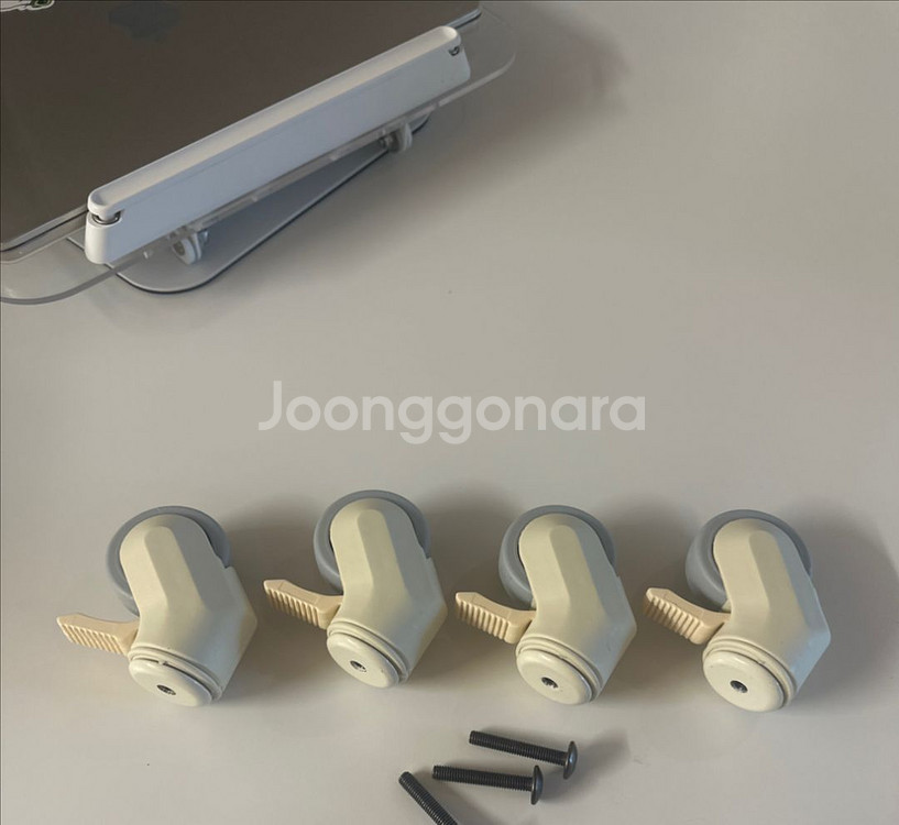 스토케 슬리피 바퀴 나사 4세트 . 침대 전체 나사--0