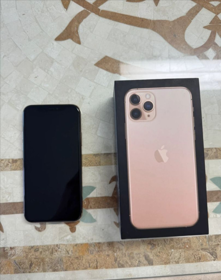 아이폰 11 Pro 256g 골드색상 판매합니다. 이미지