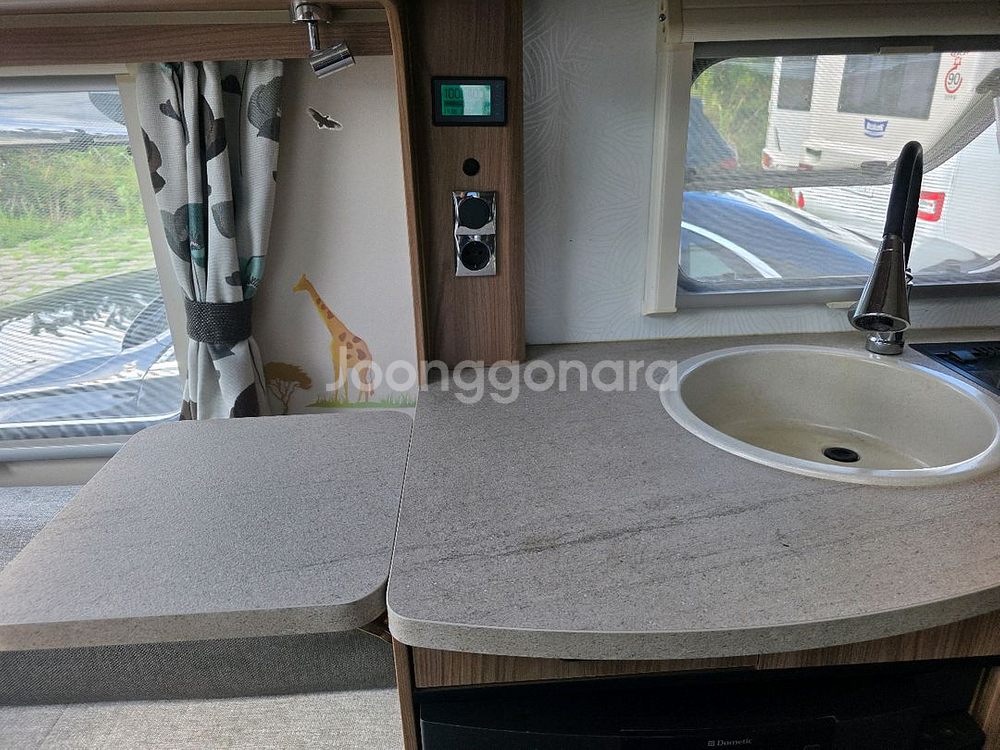 영국 스위프트 500급 카라반--5