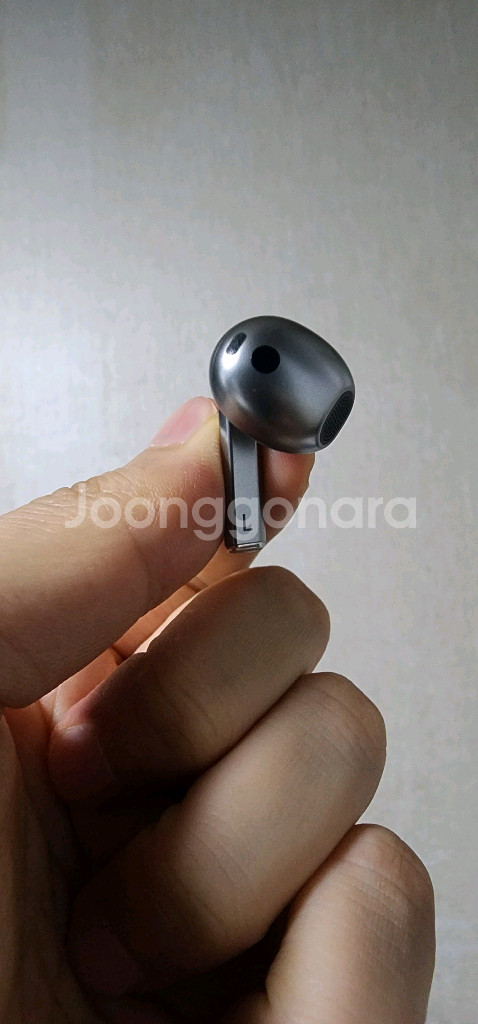 버즈 3 실버 왼쪽 유닛 판매합니다--0