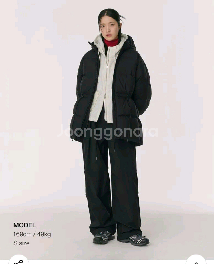 무신사 우먼즈 브라이트 후디드 미들 다운 재킷--0