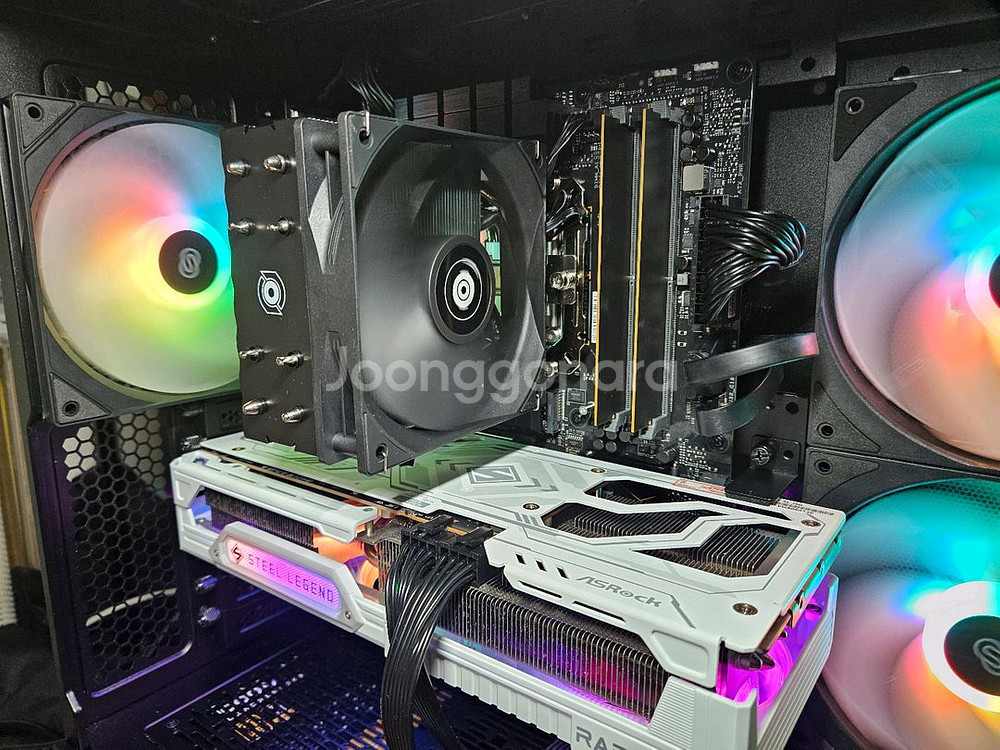 라이젠 7800X3D+RX 9070 XT 게이밍 컴퓨터--1