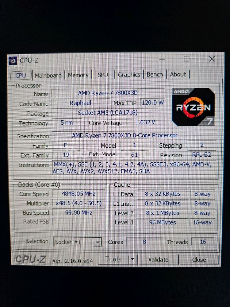 라이젠 7800X3D+RX 9070 XT 게이밍 컴퓨터--2