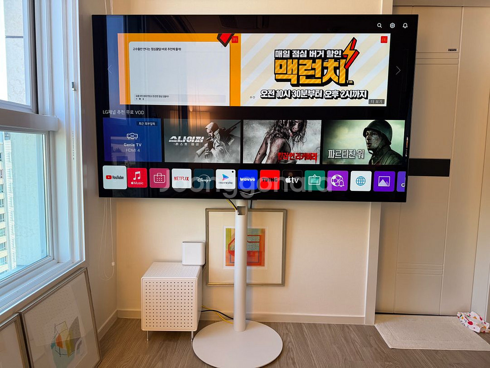 77인치 LG OLED 77CXFNA 거의 새제품 판매--0