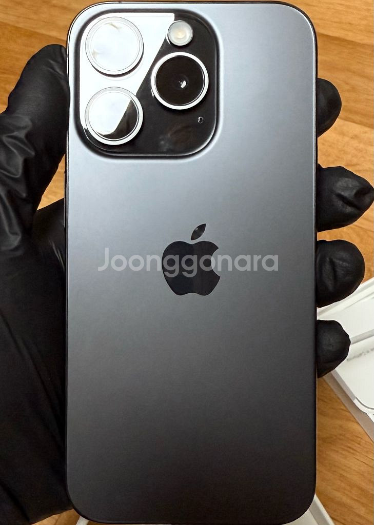 아이폰15프로 블랙티타늄 256g--12