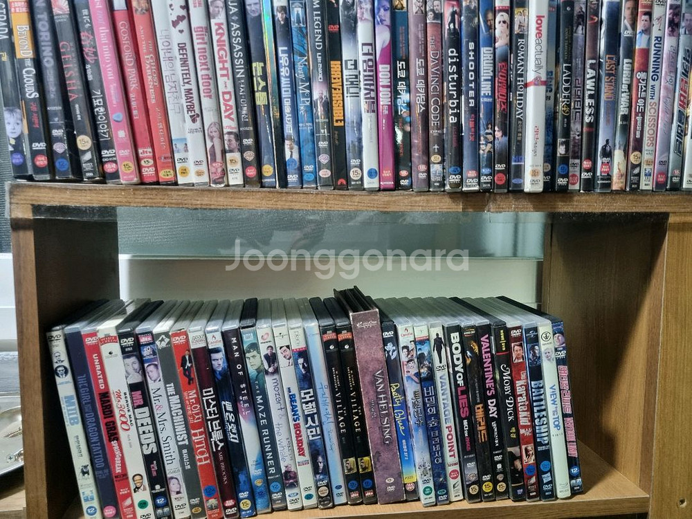 정품 외국영화 한편당 3천원에 저렴하게 판매해요^^--0
