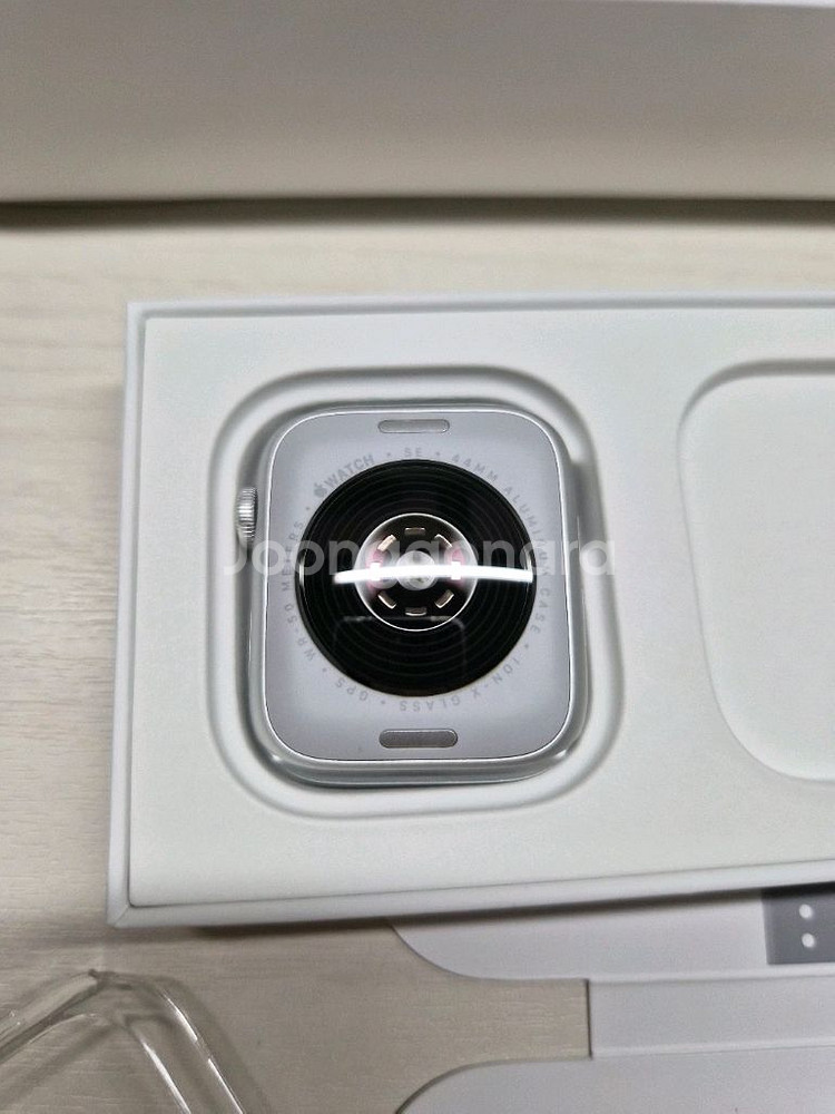 애플워치 SE 2 44mm GPS 실버--2