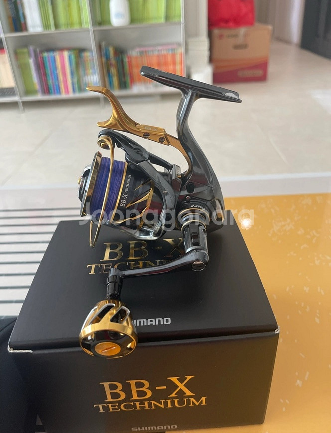 시마노 BB-X 테크늄 2500bb-x 좌핸 팝니다--0