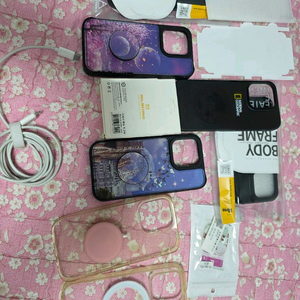 아이폰14pro 케이스 등 다해서 착불만오천원팝니다