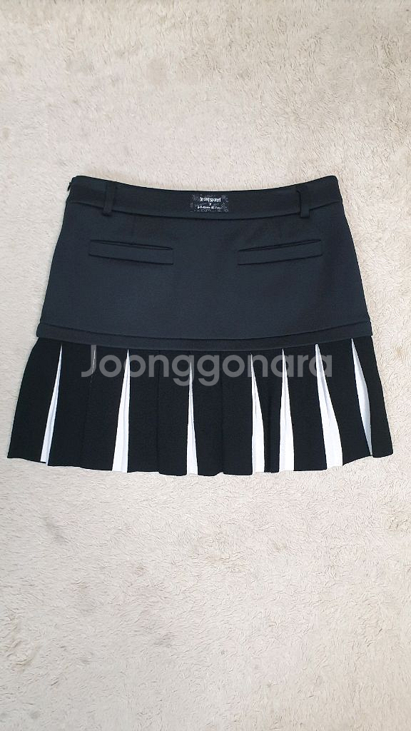 [여성28] 정품 르꼬끄 골프 치마바지 완전새것 무배--3