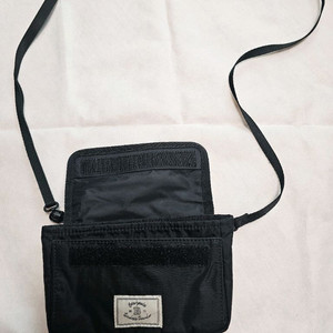 빈폴 가방(크로스백)