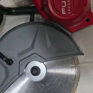 밀워키 M18 FCOS230 9인치컷오프쏘 상태최상
