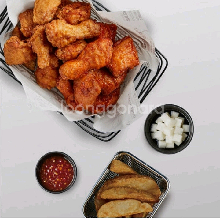 교촌치킨(허니콤보레드콤보레허순살교촌오리지날)--0