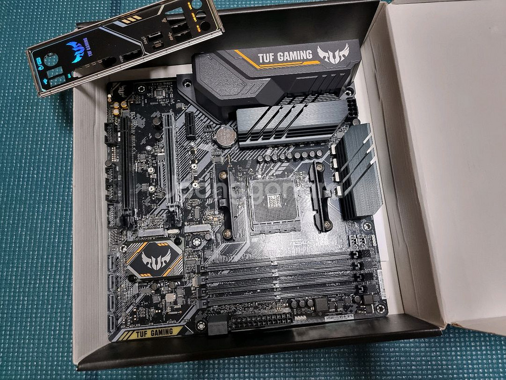 ASUS TUF B450M GAMING--0
