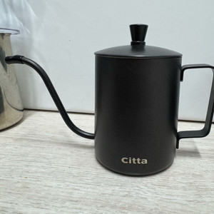 핸드드립 캠핑용 테프론 코팅 올블랙 드립포트 350ml