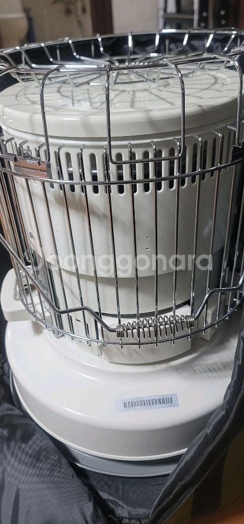 파세코 캠프 29g 등유 난로 팝니다(받침대 , 자동--5