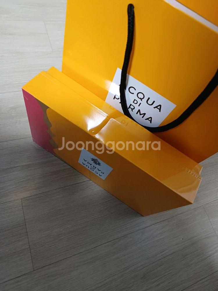 [새제품] 차량용 아쿠아 디파르마 디퓨저 판매!!--4