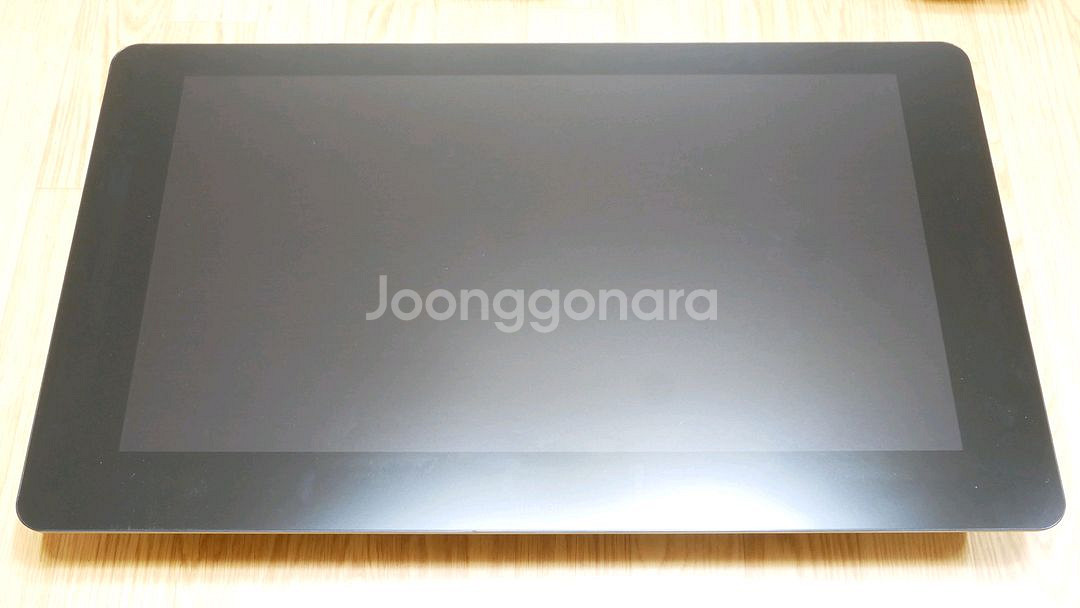 와콤 신티크 프로 32 DTH-3220 액정 타블렛--1