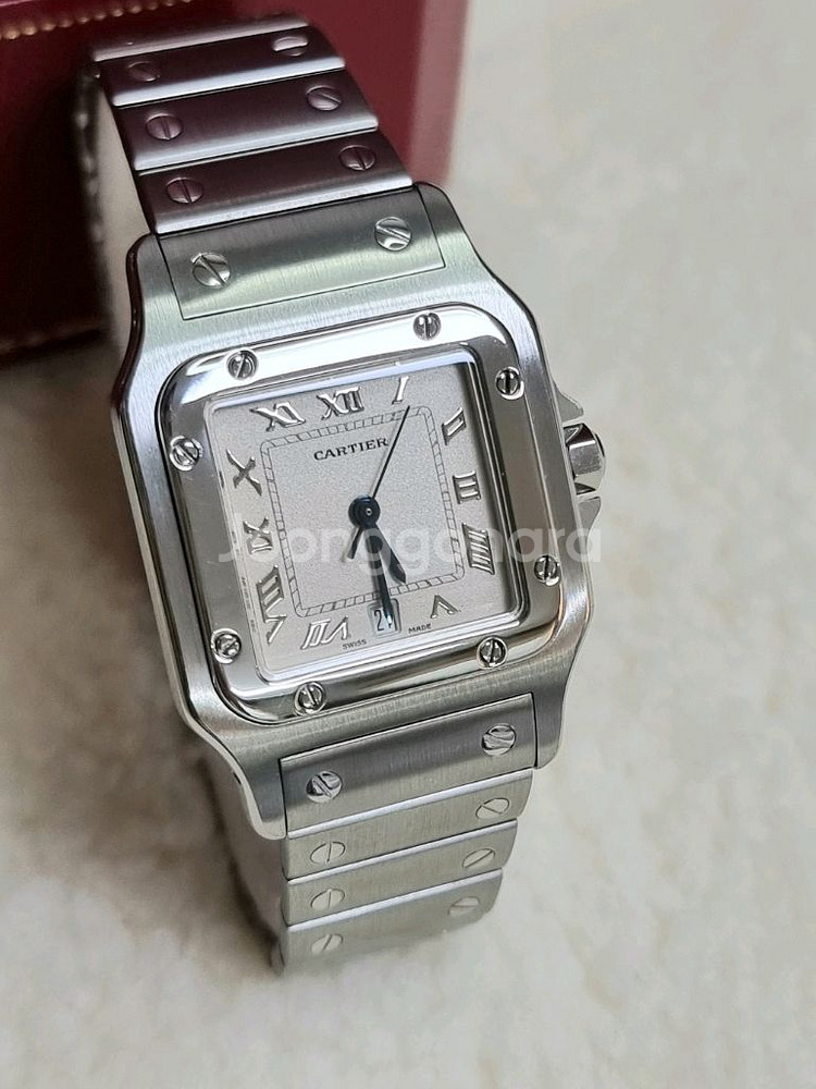 까르띠에 산토스 갈베 스틸 실버 인덱스 크림다이얼 시계--1