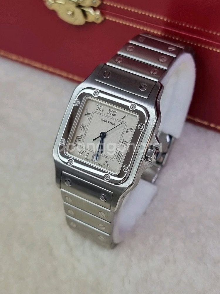 까르띠에 산토스 갈베 스틸 실버 인덱스 크림다이얼 시계--2