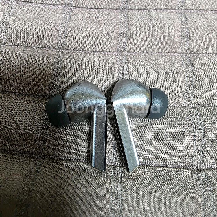 갤럭시 버즈3프로 풀박스 + 디월트케이스--8