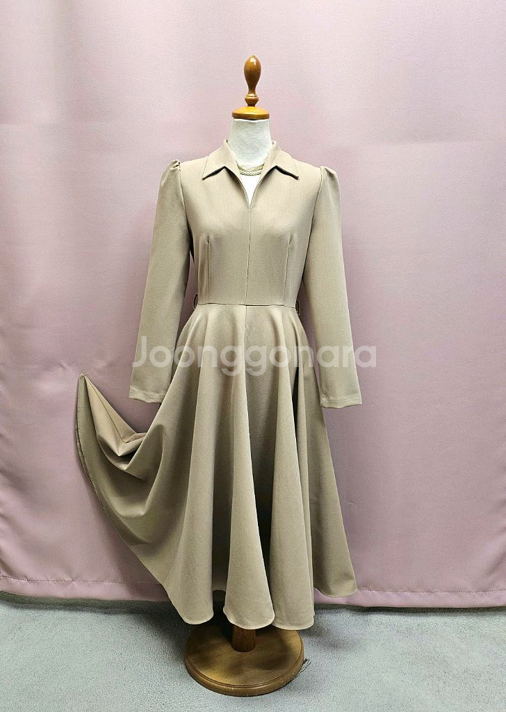 베니토 고퀄 플레어 퍼프 롱원피스--2