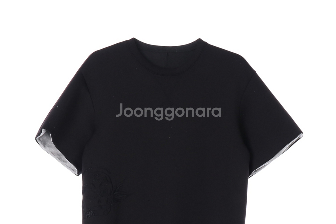 [S]시스템 린넨 블랙 자수 오버핏 반팔 레이어드 티셔--1
