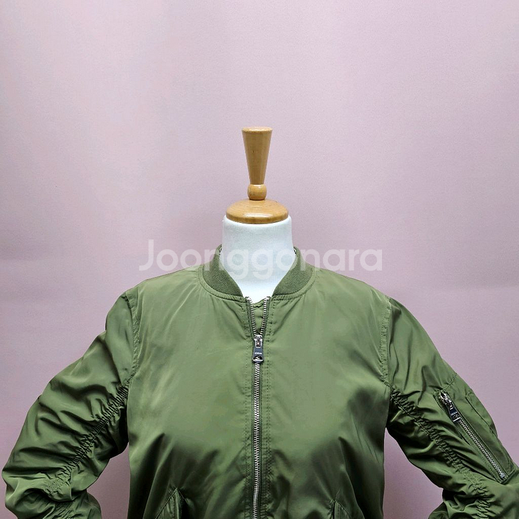 버쉬카 Bershka 셔링 항공점퍼 블루종--3