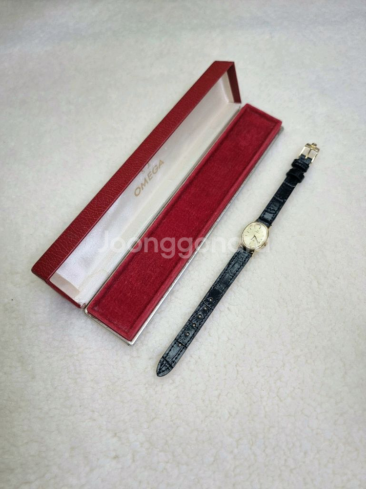 오메가 드빌 빈티지 오벌 샴페인 선레이다이얼 수동 여성--3