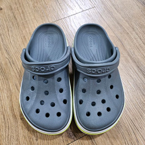 크록스 바야밴드 그레이 w8 245 - 250