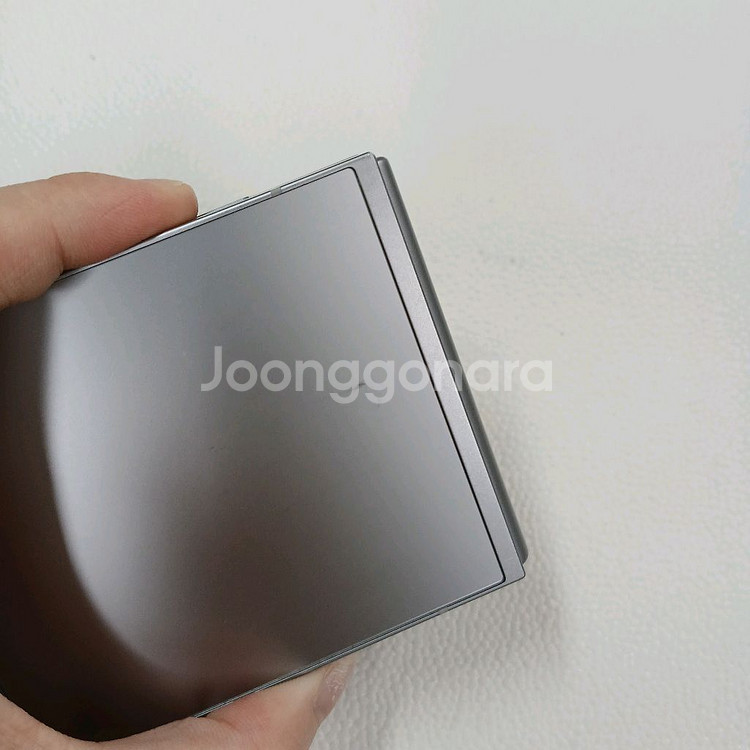 찍힘X갤럭시Z플립6 256기가공기계중고폰알뜰폰퀵택배가능--6