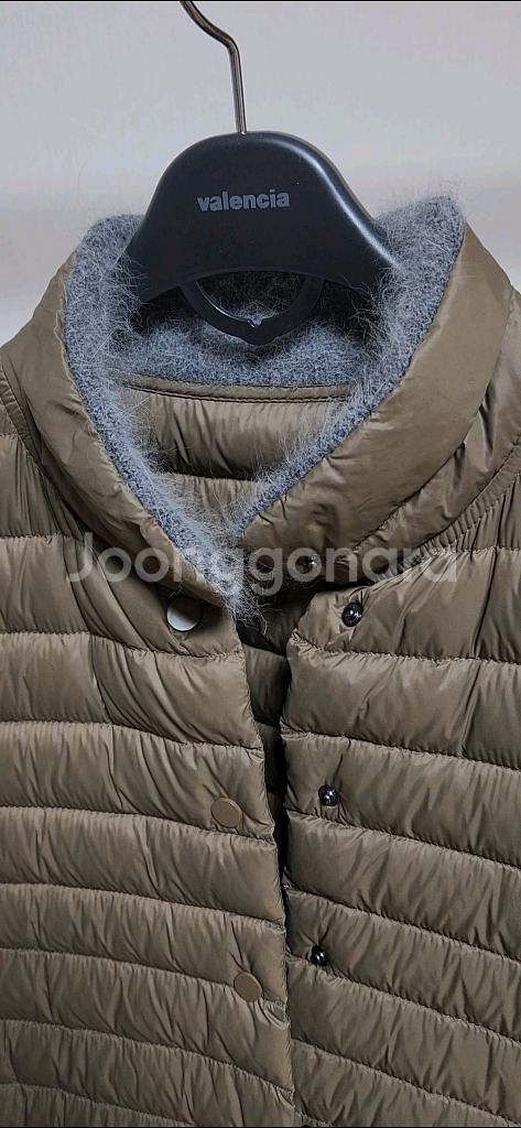 발렌시아 구스 패딩 카키브라운 다운 코트--1