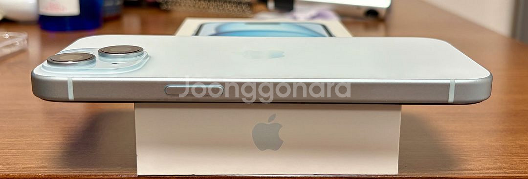아이폰15 블루 128GB 판매합니다--4