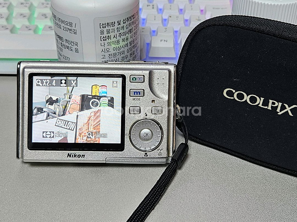 니콘 쿨픽스 s5 실버 빈티지 디카--3